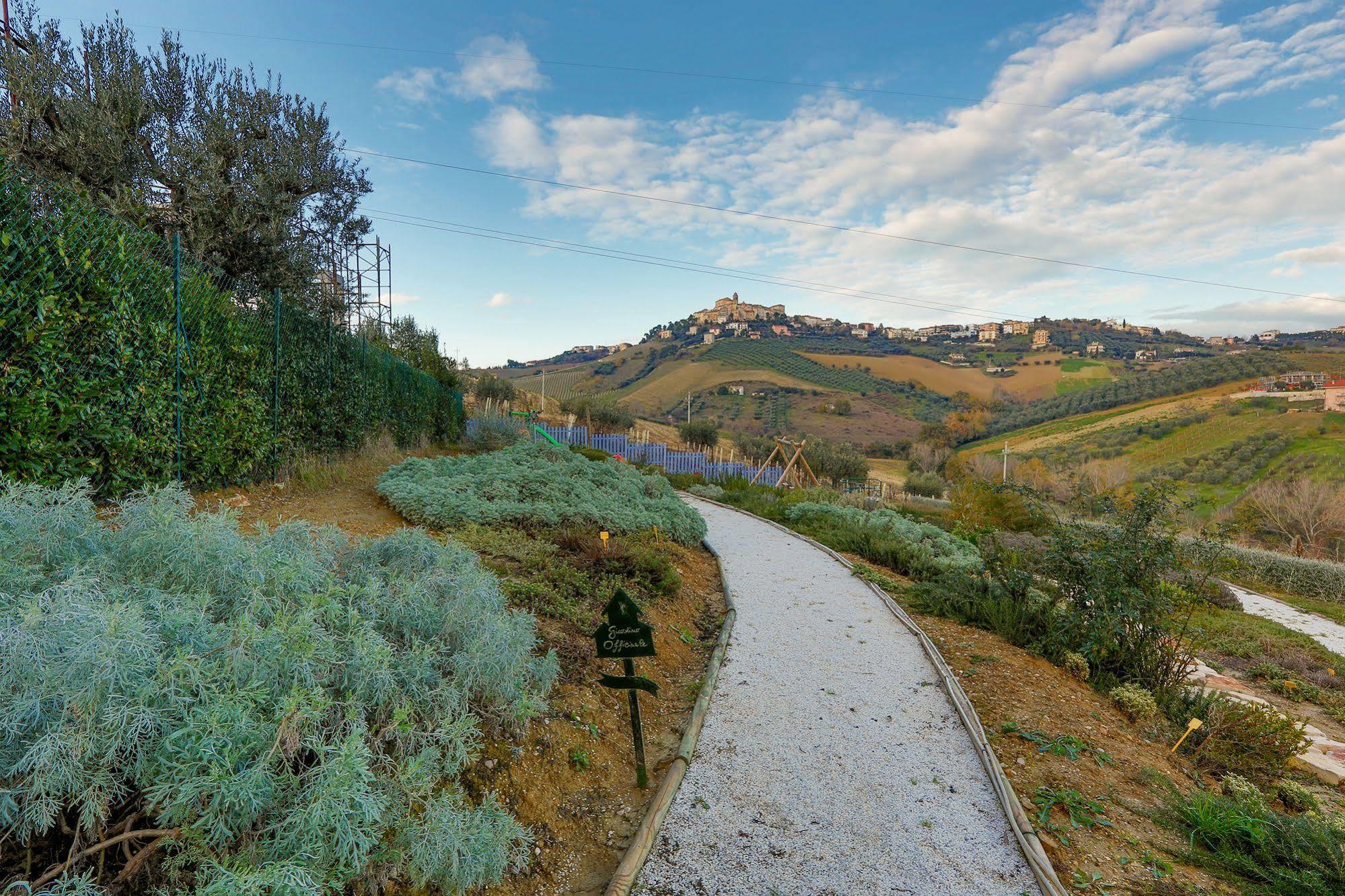 Agriturismo Il Sapore Della Luna Monteprandone Exteriör bild